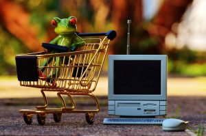 Online vs offline movers marketing strategies
